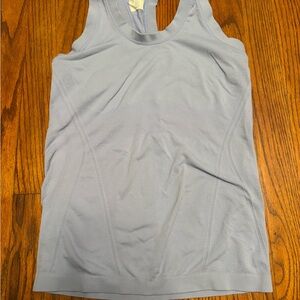 ATHLETA Momentum Tank Top XS Periwinkle Lilac Purple Athletic Athleisure